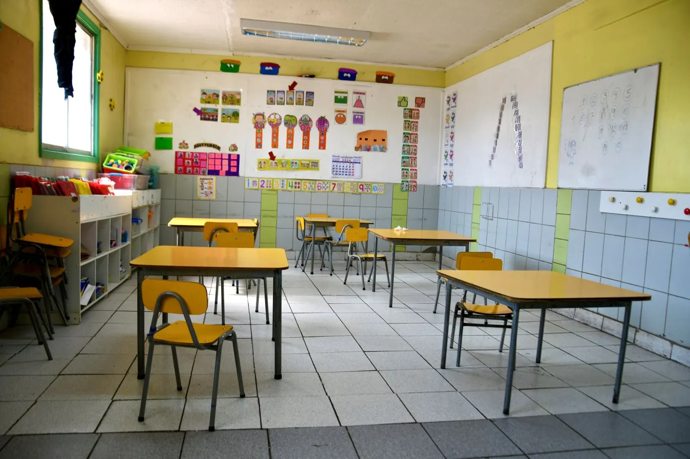 Sala de clases en Escuela de Lenguaje Magos Renca
